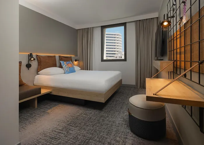 Moxy 3* Nicea