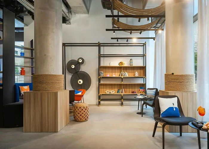 فندق Moxy 3*