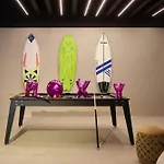 Moxy ホテル