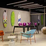 Moxy ホテル ニース