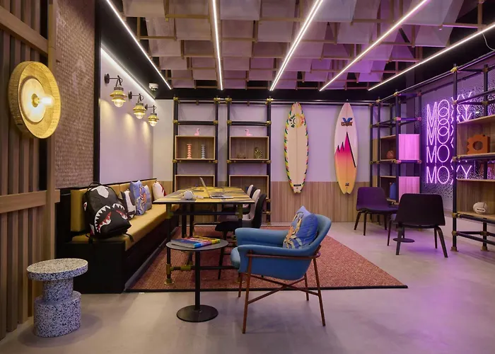 Moxy 3* Nicea